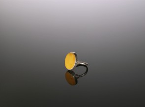 925 Sterling Silver ring with natural amber