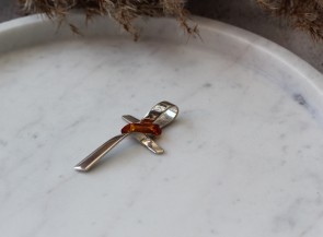 Pendant with sterling silver and amber